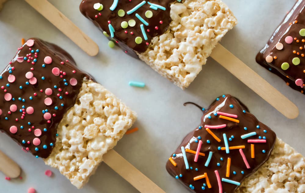 Spring fundraising ideas - bake sale rice krispy treats